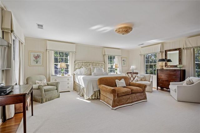 288 Peachtree Battle NW Avenue, Atlanta, GA 30305