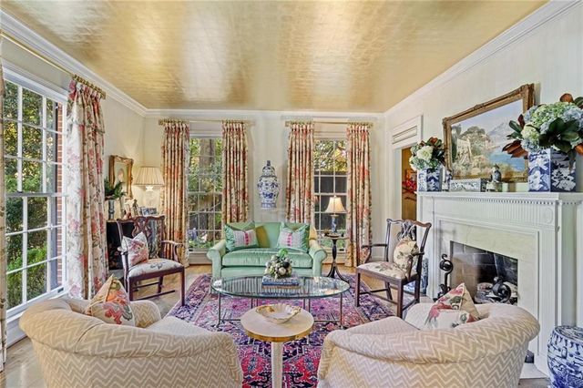 288 Peachtree Battle NW Avenue, Atlanta, GA 30305