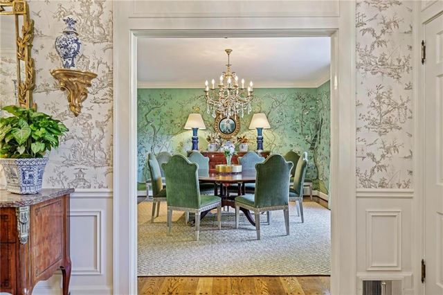 288 Peachtree Battle NW Avenue, Atlanta, GA 30305