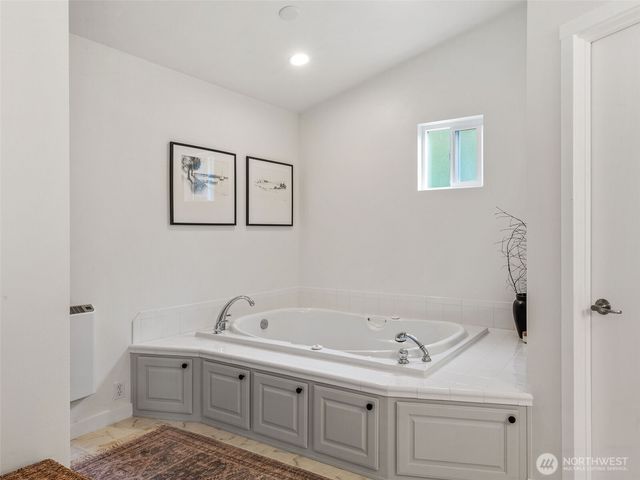 171 Rhododendren Lane, Brinnon, WA 98320