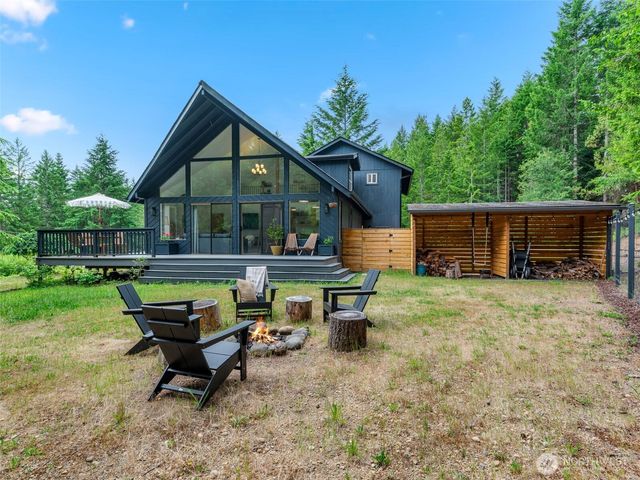 171 Rhododendren Lane, Brinnon, WA 98320