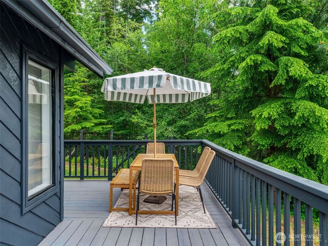 171 Rhododendren Lane, Brinnon, WA 98320