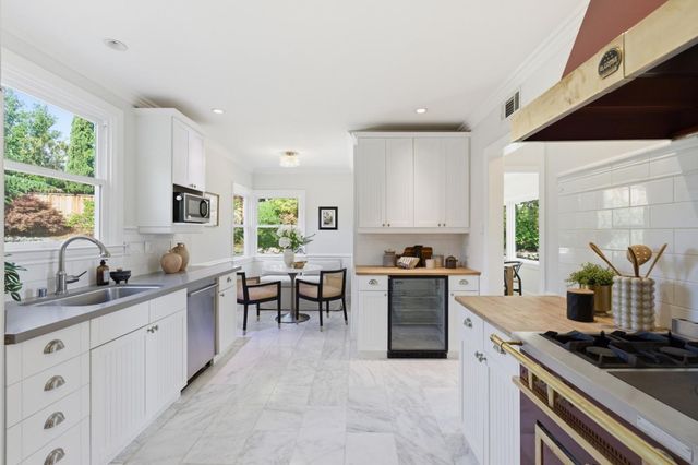 110 Valdeflores Drive, Burlingame, CA 94010