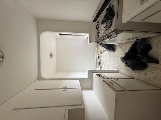 35-21 79th Street 4H, Jackson Heights, NY 11372