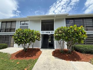 9715 Hammocks Boulevard 102, Miami, FL 33196