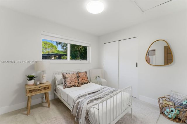 13225 SW 83rd Ct, Pinecrest, FL 33156