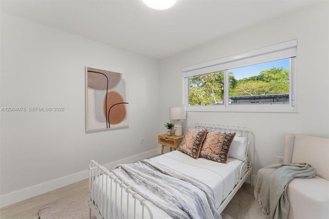 13225 SW 83rd Ct, Pinecrest, FL 33156