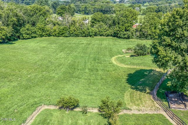 419 Kitzmiller Road, Gray, TN 37615