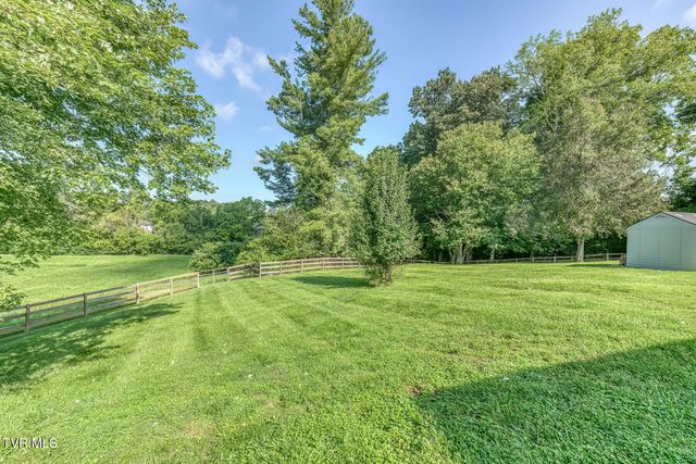 419 Kitzmiller Road, Gray, TN 37615
