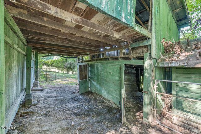419 Kitzmiller Road, Gray, TN 37615