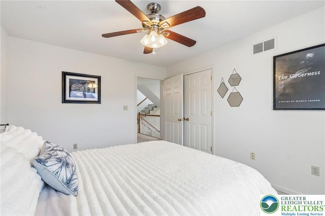 5261 Dartmouth Drive, Macungie Boro, PA 18062
