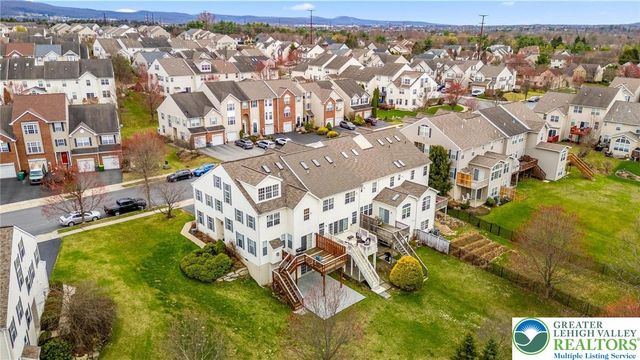5261 Dartmouth Drive, Macungie Boro, PA 18062