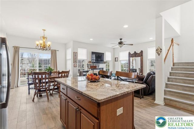 5261 Dartmouth Drive, Macungie Boro, PA 18062