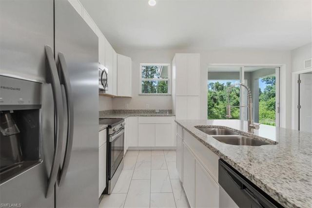 1124 E Rambler ST, Lehigh Acres, FL 33974