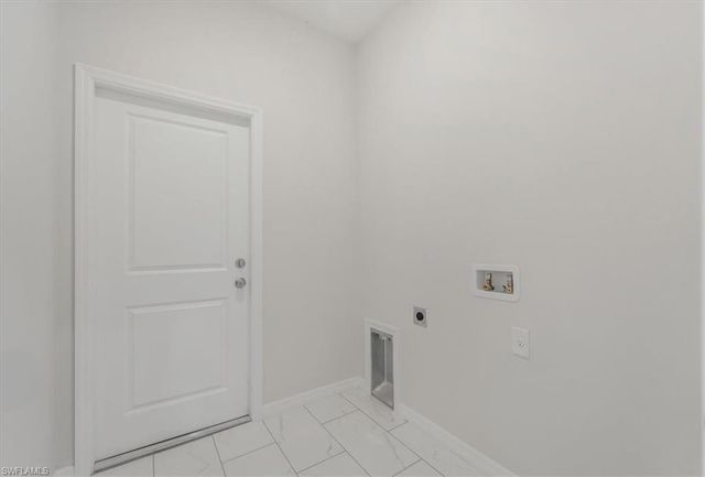 1124 E Rambler ST, Lehigh Acres, FL 33974