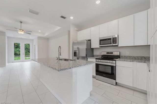 1124 E Rambler ST, Lehigh Acres, FL 33974