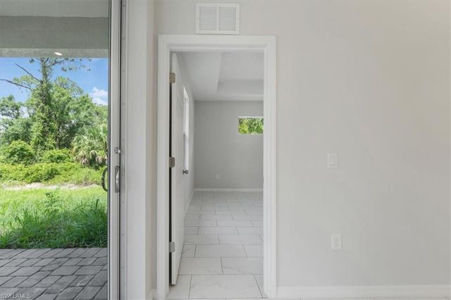 1124 E Rambler ST, Lehigh Acres, FL 33974