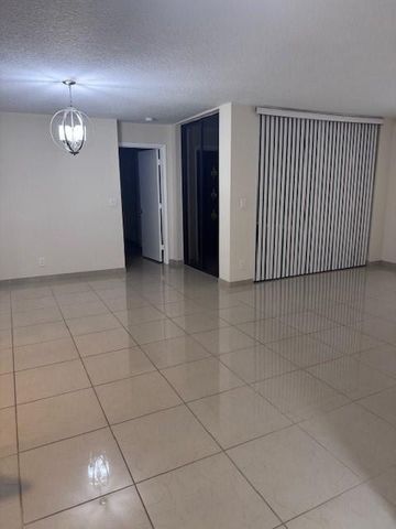 2836 Carambola Circle S 19107, Coconut Creek, FL 33066
