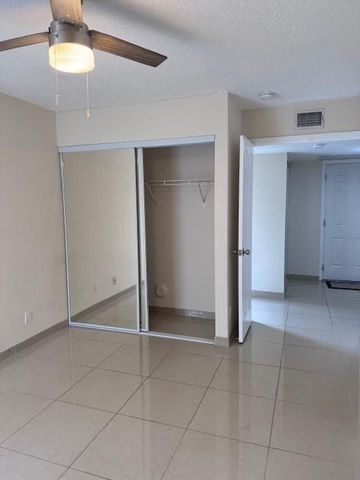 2836 Carambola Circle S 19107, Coconut Creek, FL 33066