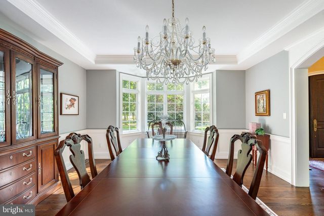 3525 WELLSFORD LN, Doylestown, PA 18902