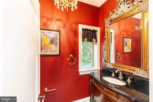 3525 WELLSFORD LN, Doylestown, PA 18902