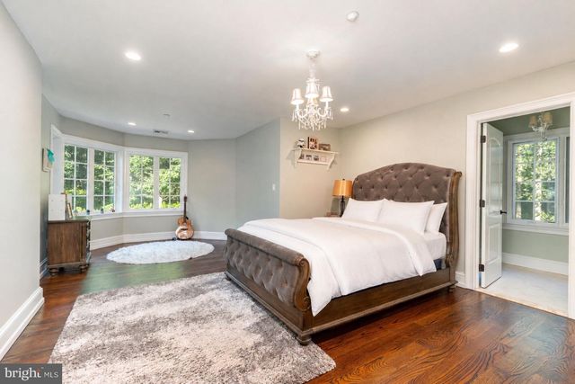 3525 WELLSFORD LN, Doylestown, PA 18902