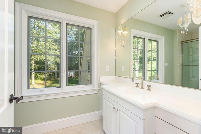 3525 WELLSFORD LN, Doylestown, PA 18902