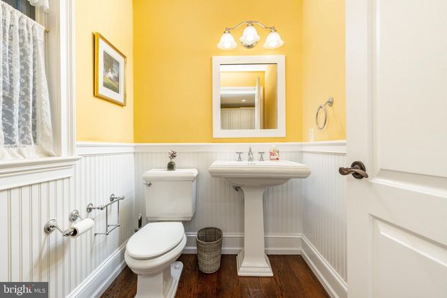 3525 WELLSFORD LN, Doylestown, PA 18902