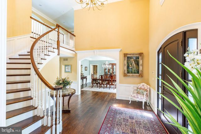 3525 WELLSFORD LN, Doylestown, PA 18902
