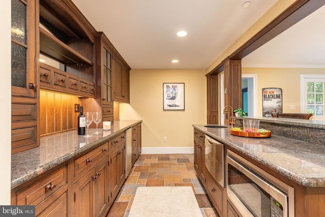 3525 WELLSFORD LN, Doylestown, PA 18902