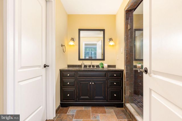 3525 WELLSFORD LN, Doylestown, PA 18902