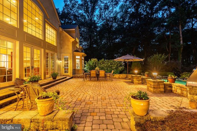 3525 WELLSFORD LN, Doylestown, PA 18902
