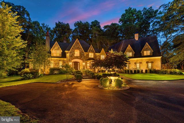 3525 WELLSFORD LN, Doylestown, PA 18902