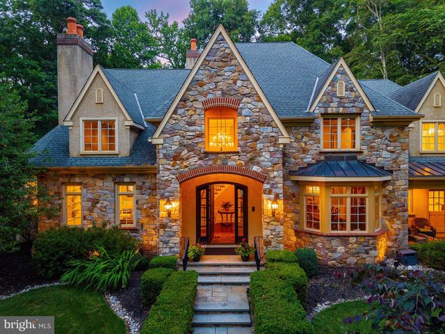 3525 WELLSFORD LN, Doylestown, PA 18902