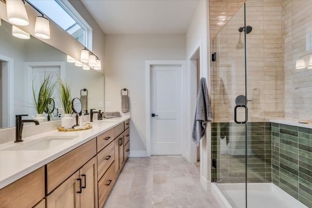 9637 W Cedar Lane, Maize, KS 67101