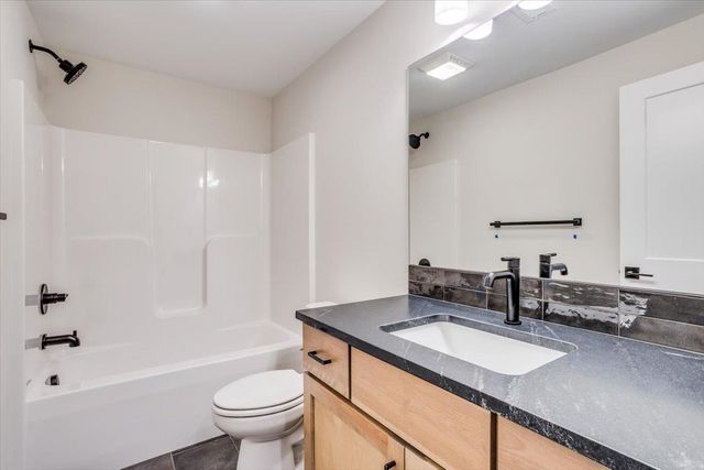 9637 W Cedar Lane, Maize, KS 67101