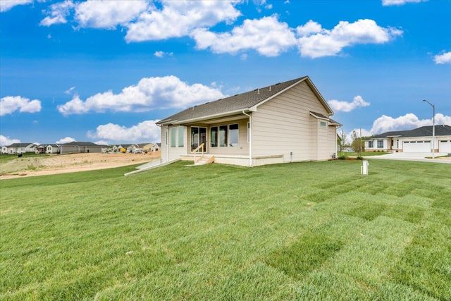 9637 W Cedar Lane, Maize, KS 67101