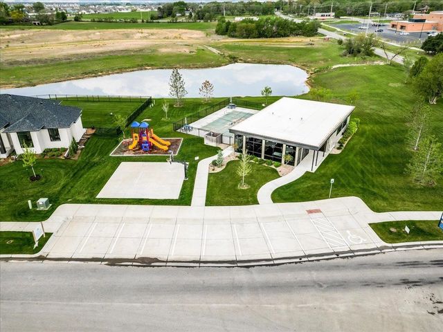 9637 W Cedar Lane, Maize, KS 67101