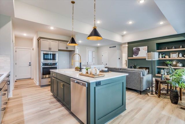 9637 W Cedar Lane, Maize, KS 67101