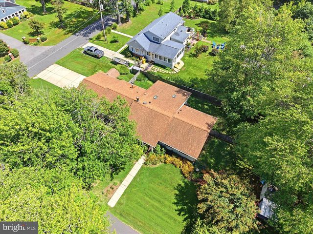 1321 ELLICOTT AVE, Churchton, MD 20733