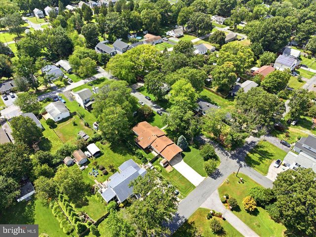 1321 ELLICOTT AVE, Churchton, MD 20733