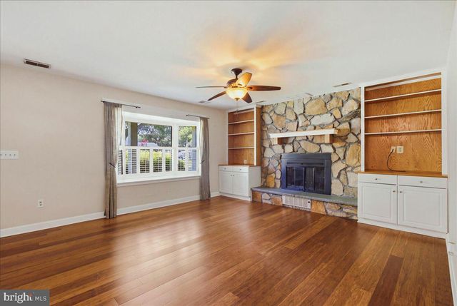 1321 ELLICOTT AVE, Churchton, MD 20733