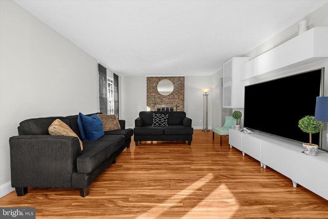 1917 POMETACOM DR, Hanover, MD 21076