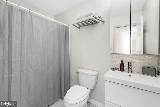 1917 POMETACOM DR, Hanover, MD 21076