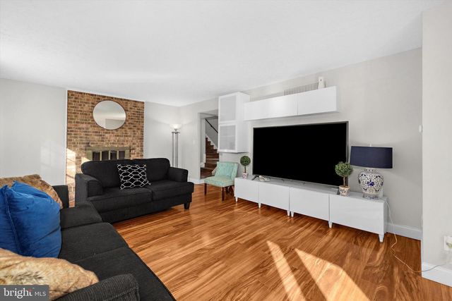 1917 POMETACOM DR, Hanover, MD 21076