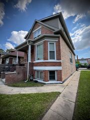 8513 S Sangamon Street, Chicago, IL 60620