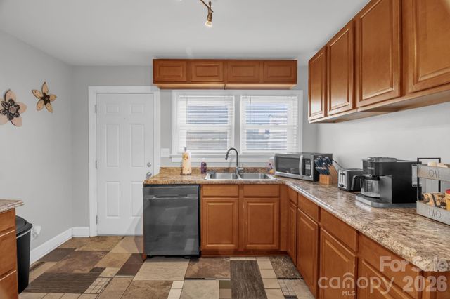 118 & 120 E Kivett Street, Asheboro, NC 27203