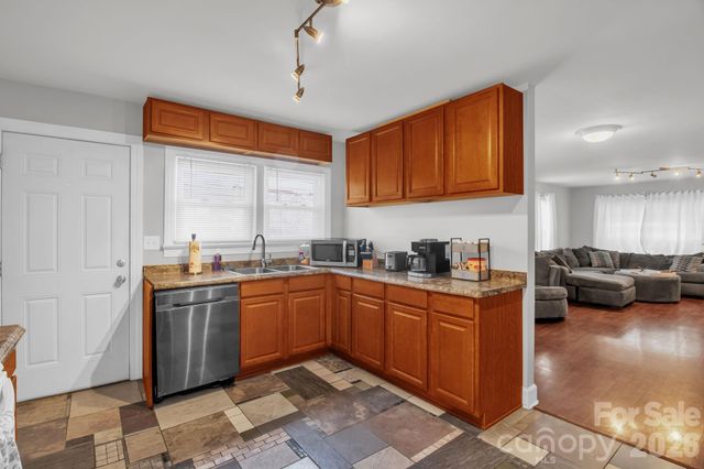 118 & 120 E Kivett Street, Asheboro, NC 27203