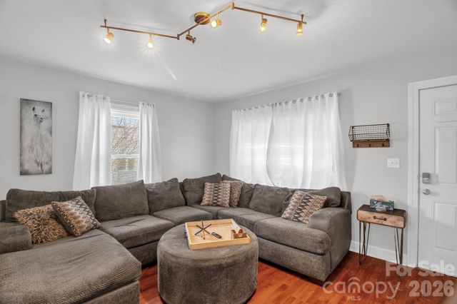 118 & 120 E Kivett Street, Asheboro, NC 27203