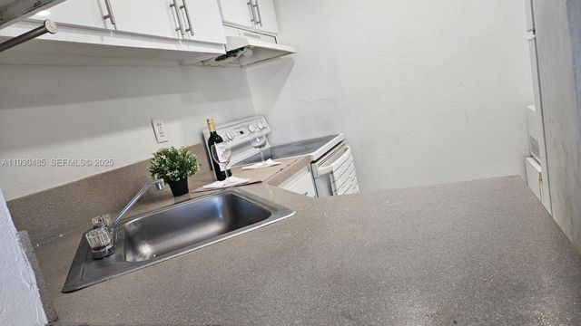 801 NW 47th Ave 807W, Miami, FL 33126